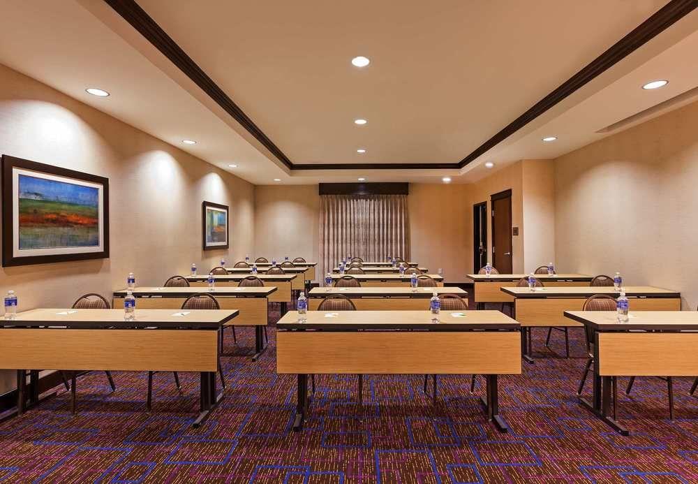 Courtyard By Marriott Odessa Hotel Exterior photo