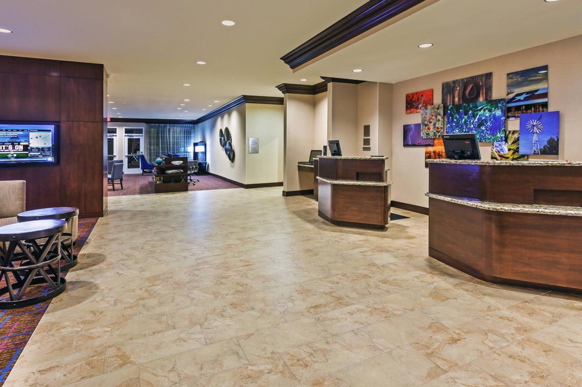 Courtyard By Marriott Odessa Hotel Exterior photo